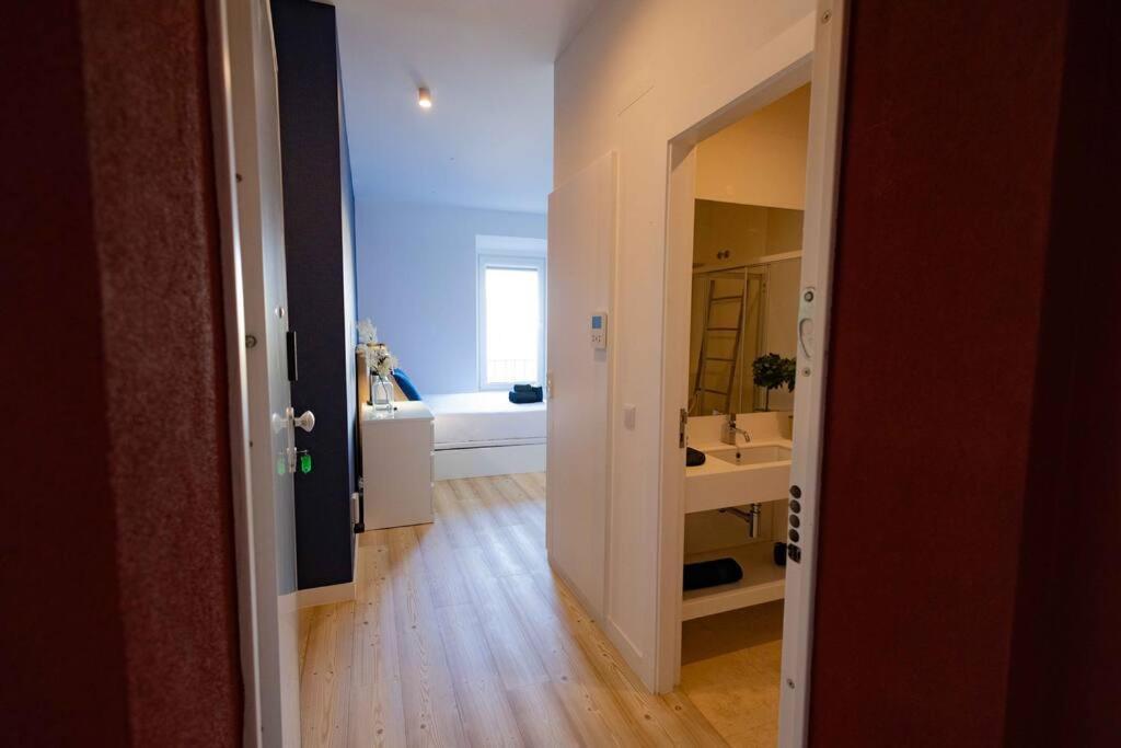 Central Lisbon Stylish Apartment ภายนอก รูปภาพ